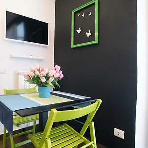Maison Di Apartament Neapol